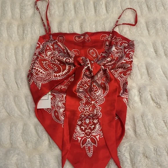 Red Bandana Print Top - Picture 3 of 3
